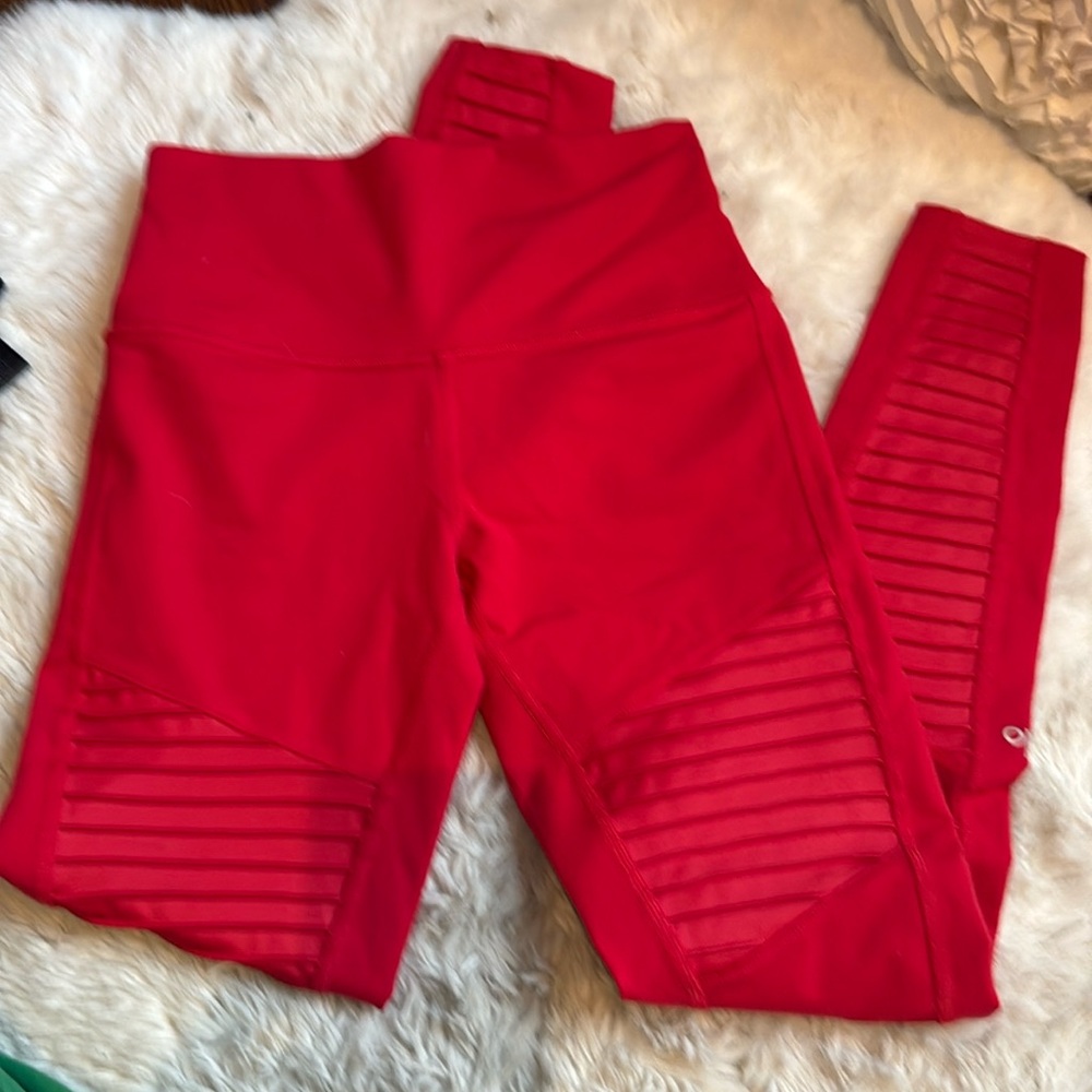 💓Alo red moto legging
